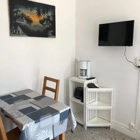 Les Pastourelles Apartment *