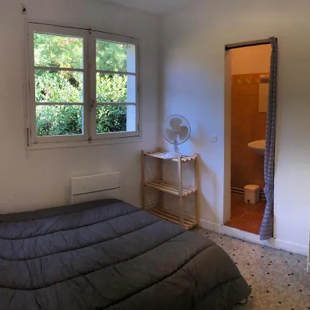 Les Pastourelles Apartment