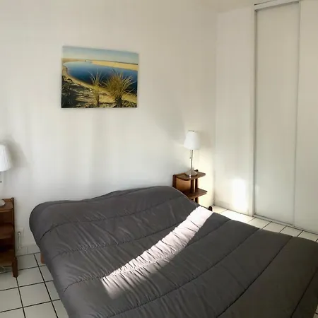 Les Pastourelles Apartment