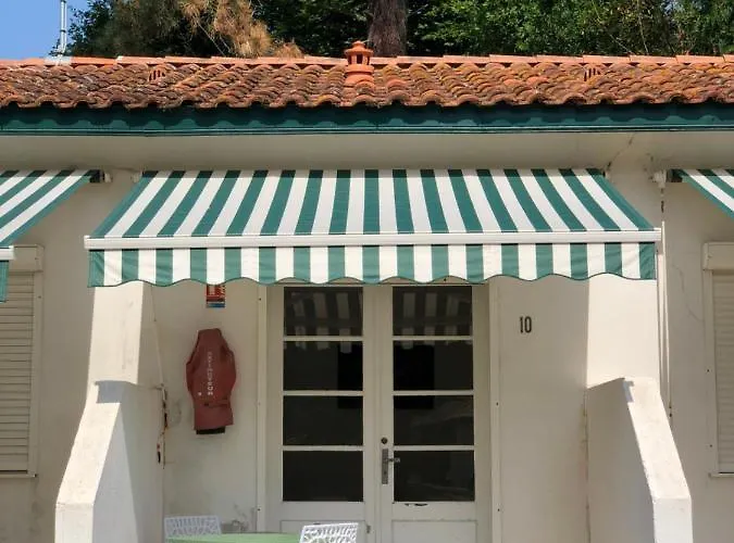 Les Pastourelles Lejlighed *