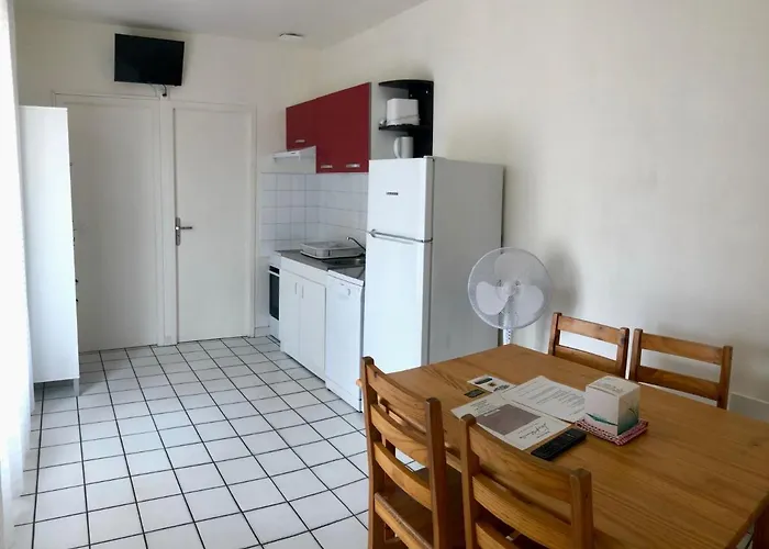 Les Pastourelles Lejlighed